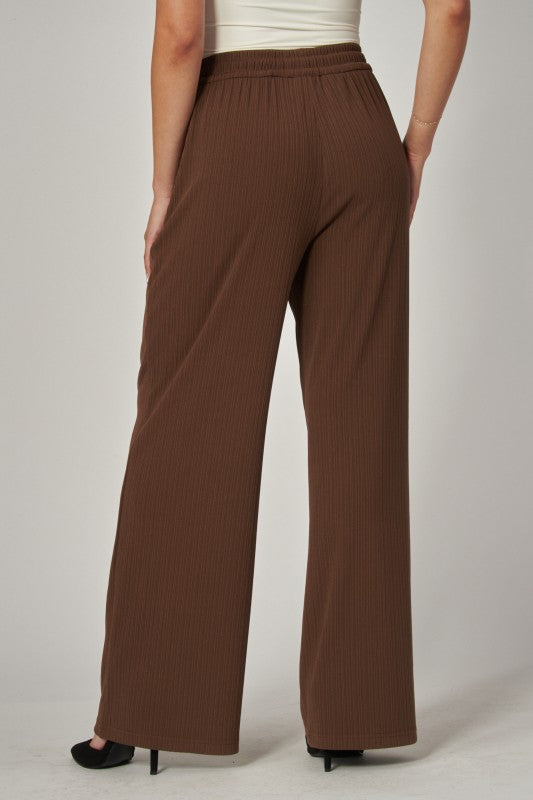 HIGH-WAISTED WIDE LEG PANTS 🤎